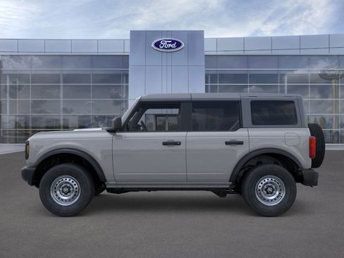 New 2026 Ford Bronco 4-Door image 3