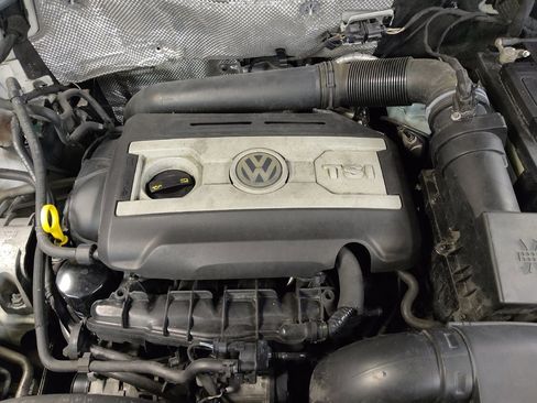 Used 2017 Volkswagen Tiguan Limited w/ Premium Package image 30