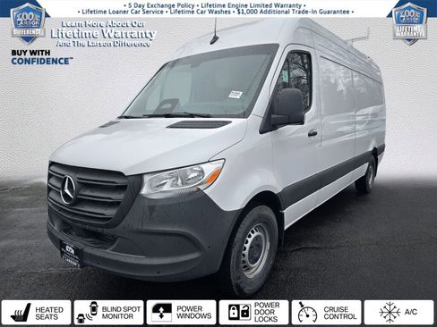 New 2025 Mercedes-Benz Sprinter 2500 image 1
