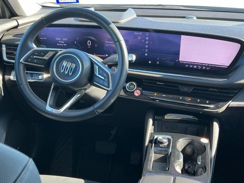 Used 2024 Buick Envision Preferred image 19