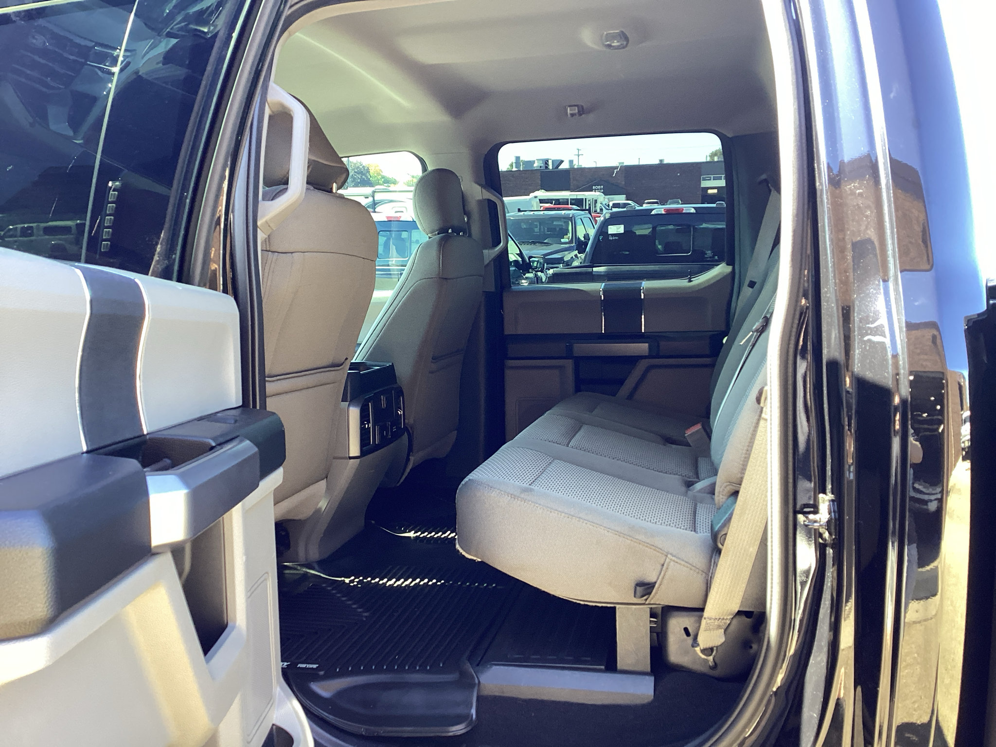 Used 2019 Ford F250 XLT w/ XLT Value Package AWD/4WD image 13