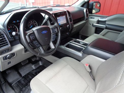 Used 2017 Ford F150 XLT w/ Equipment Group 302A Luxury AWD/4WD image 2