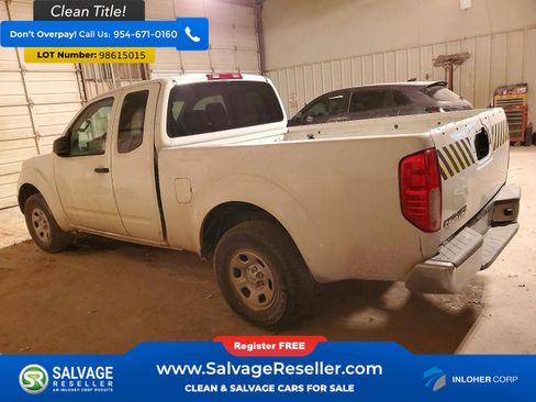 Used 2015 Nissan Frontier S image 3