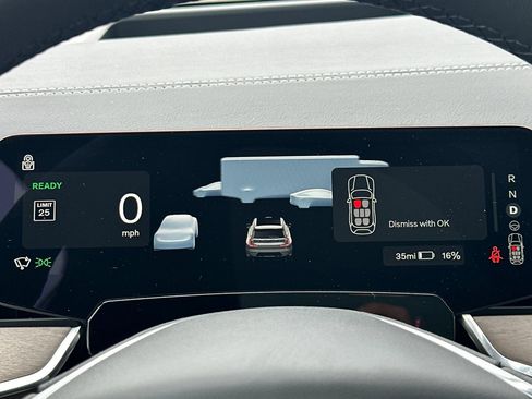 New 2025 Volvo EX90 Plus image 27