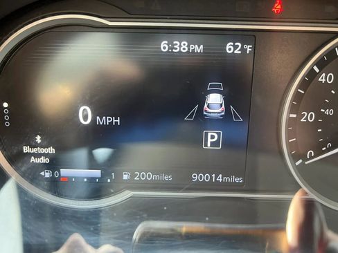 Used 2019 Nissan Kicks SV FWD image 17