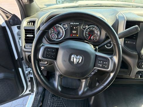 Used 2022 RAM 5500 Tradesman RWD image 11