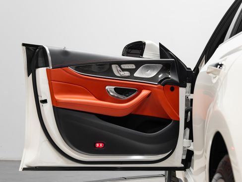 Used 2021 Mercedes-Benz AMG GT 63 S image 39