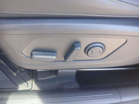 New 2026 Kia Sorento S image 12