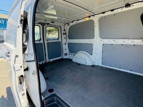Used 2019 Mercedes-Benz Metris image 11