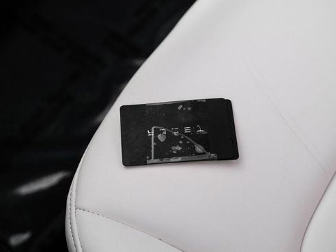 Used 2023 Tesla Model 3 Standard Range image 54