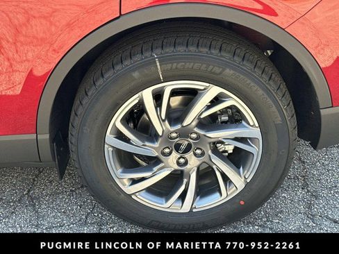 New 2026 Lincoln Corsair Premiere image 20