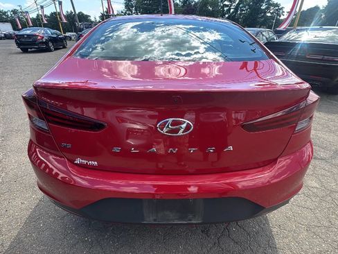Used 2020 Hyundai Elantra SE FWD image 6
