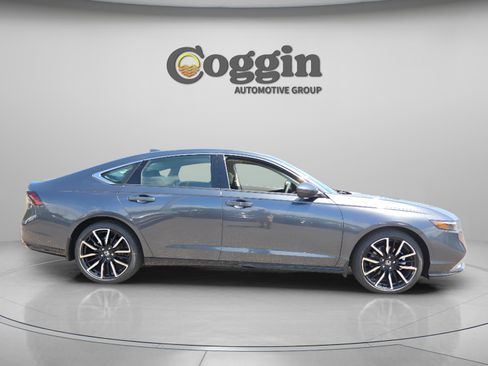 New 2026 Honda Accord Touring image 6