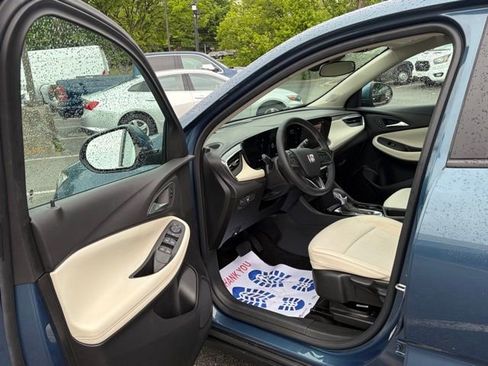Used 2024 Buick Encore GX Preferred FWD image 13