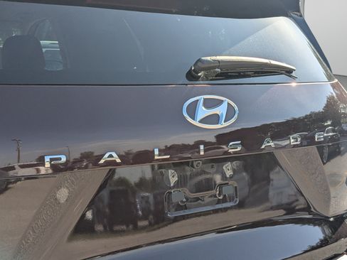 Used 2023 Hyundai Palisade Limited w/ Cargo Package FWD image 39