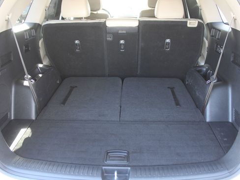 Used 2016 Kia Sorento EX w/ EX Premium Package image 10