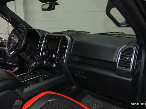 Used 2019 Ford F150 Lariat w/ Equipment Group 502A Luxury image 12