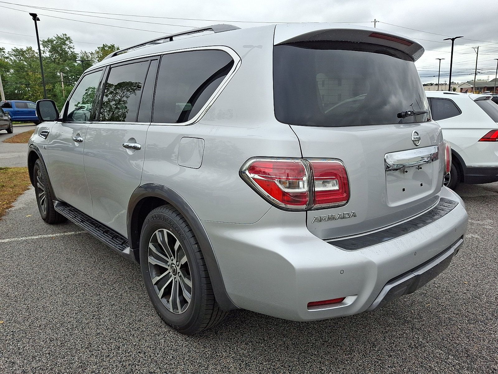 Used 2020 Nissan Armada SL w/ Premium Package AWD/4WD image 5