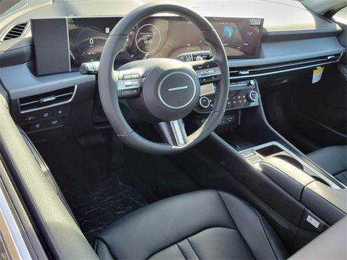 New 2026 Hyundai Sonata Limited image 3