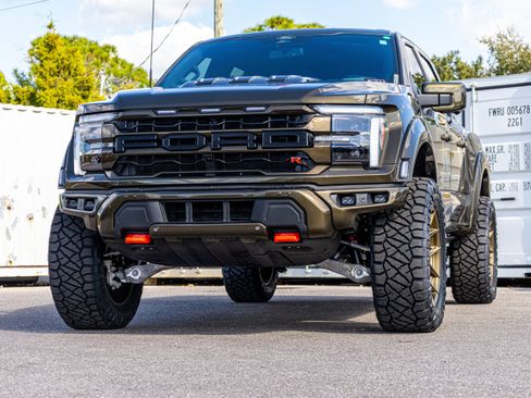 Certified 2025 Ford F150 Raptor w/ Equipment Group 803A Raptor R image 7