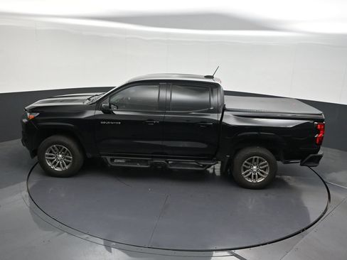 Used 2024 Chevrolet Colorado LT w/ LT Convenience Package RWD image 17
