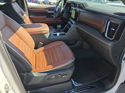 Used 2023 GMC Sierra 1500 Denali Ultimate image 26