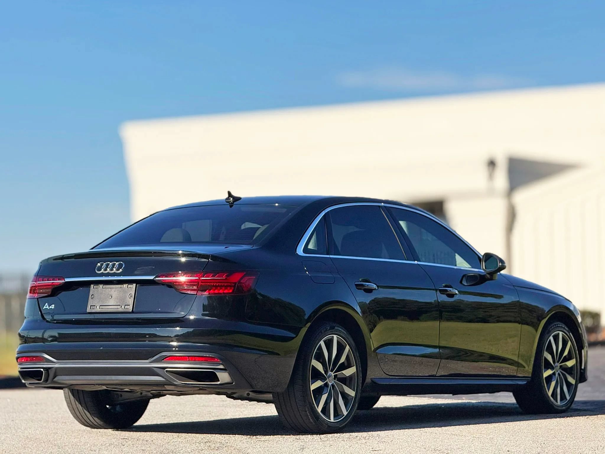 Used 2020 Audi A4 2.0T Premium w/ Convenience Package FWD image 12