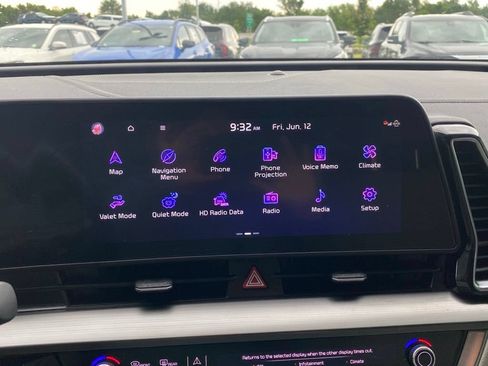 Certified 2024 Kia Sportage EX AWD/4WD image 14