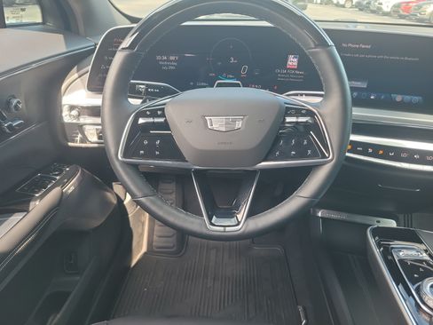 Used 2024 Cadillac Lyriq Sport RWD image 15