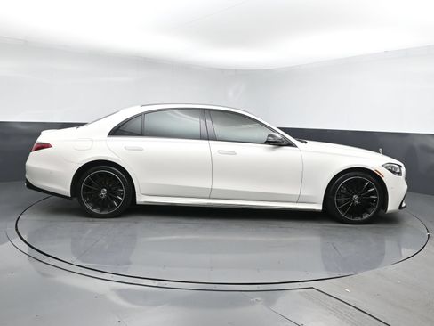 Used 2023 Mercedes-Benz S 500 4MATIC image 4