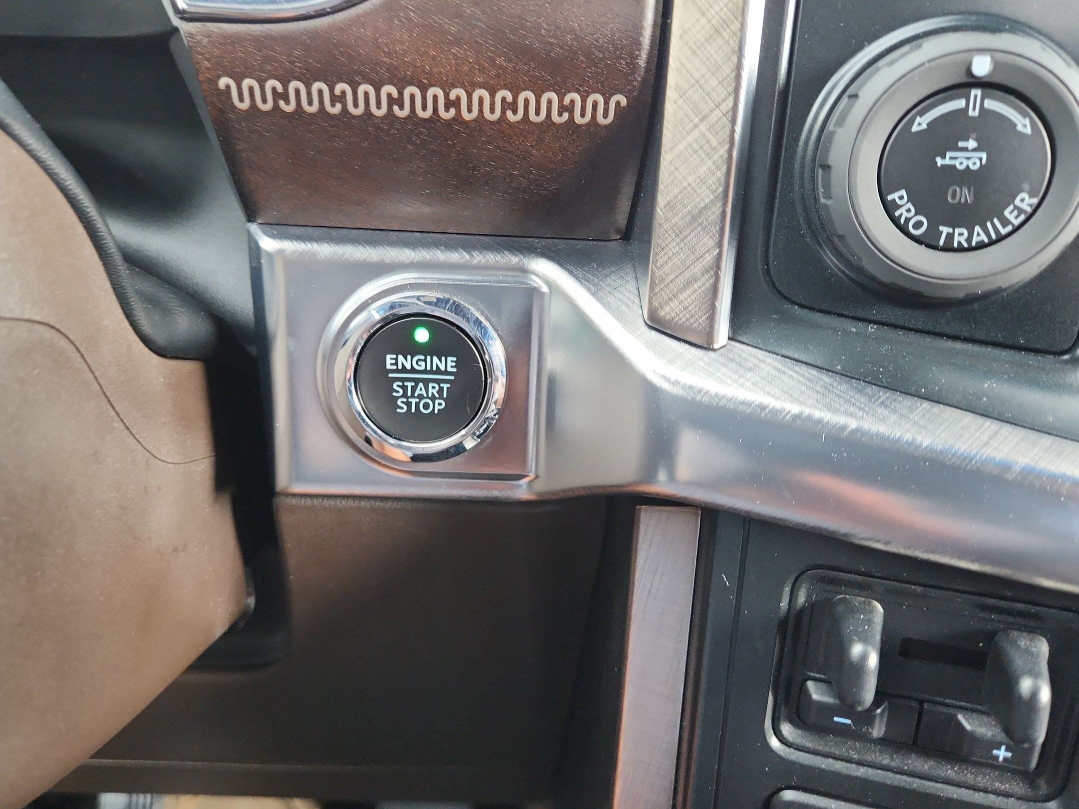 Used 2022 Ford F150 King Ranch w/ Equipment Group 601A High AWD/4WD image 17