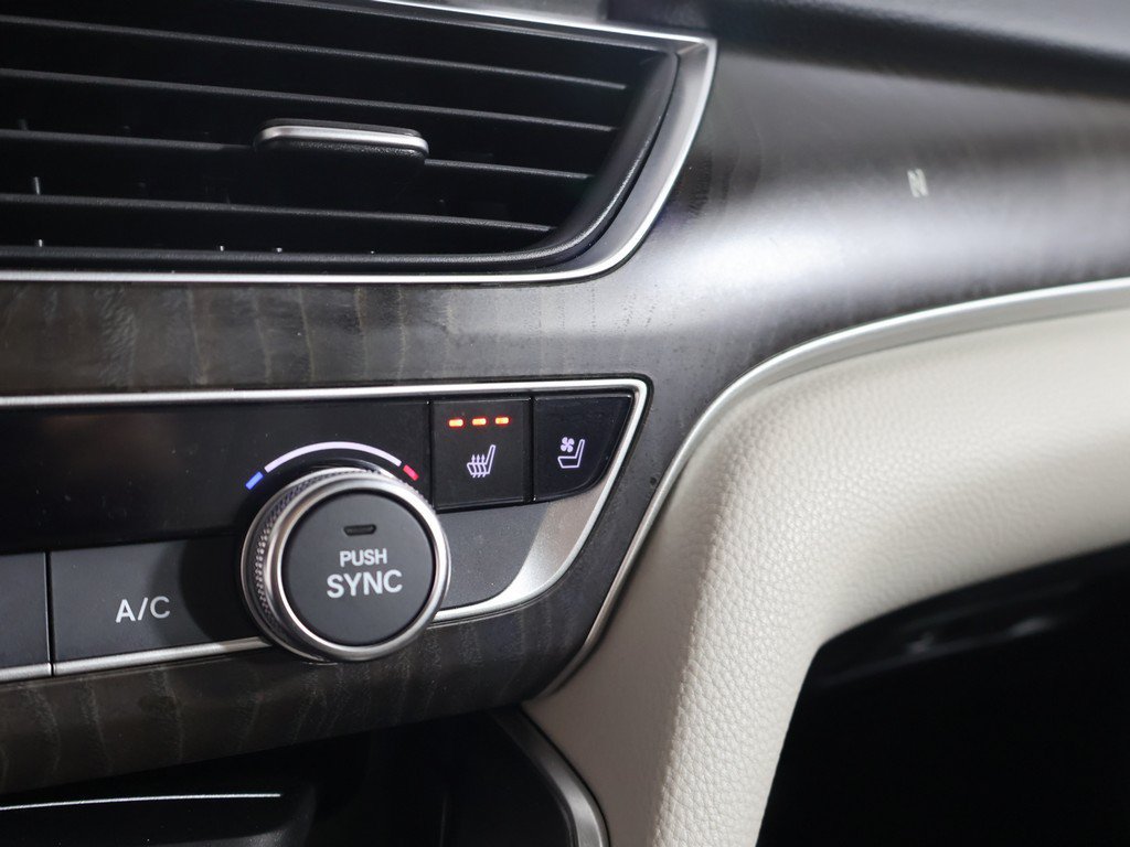 Used 2019 Honda Accord Touring image 57