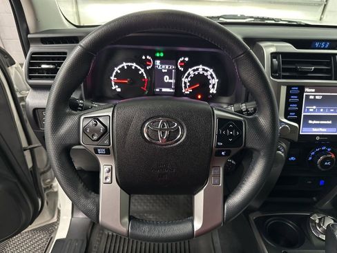 Used 2021 Toyota 4Runner SR5 Premium w/ Moonroof Package image 14