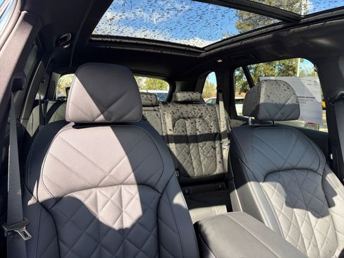 New 2026 BMW X5 xDrive50e image 21