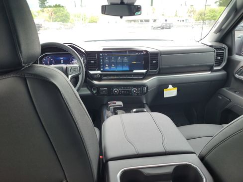 Used 2026 Chevrolet Silverado 1500 RST w/ Safety Package AWD/4WD image 16