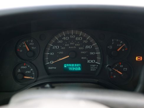 Used 2004 Chevrolet Express 3500 G3500 image 23