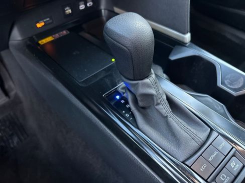 Certified 2025 Toyota Camry LE image 16