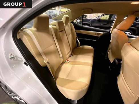 Certified 2018 Toyota Corolla LE image 19