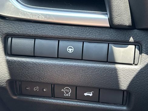 New 2026 Nissan Rogue SV FWD image 28