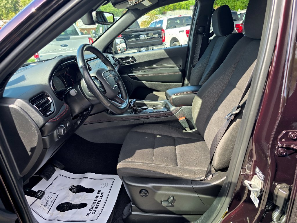 Used 2023 Dodge Durango R/T w/ Blacktop Package RWD image 9