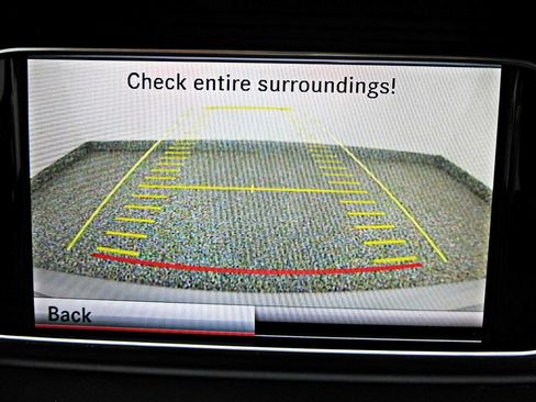 Used 2015 Mercedes-Benz E 350 4MATIC Sedan image 19