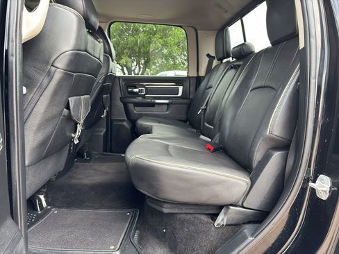 Used 2014 RAM 1500 Limited AWD/4WD image 19