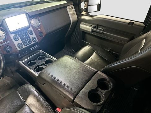 Used 2013 Ford F250 Lariat w/ Chrome Pkg image 23