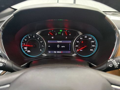 Used 2020 Chevrolet Equinox Premier FWD image 28