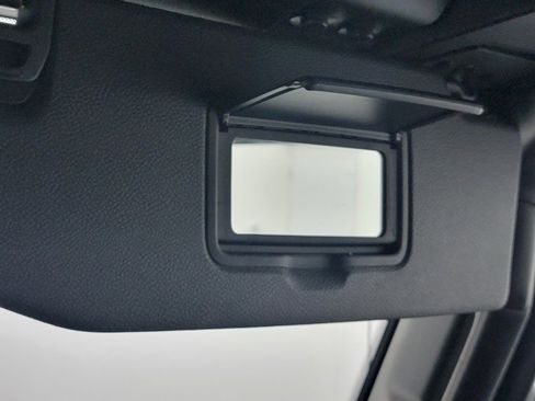 Used 2018 Jeep Wrangler Sport image 28