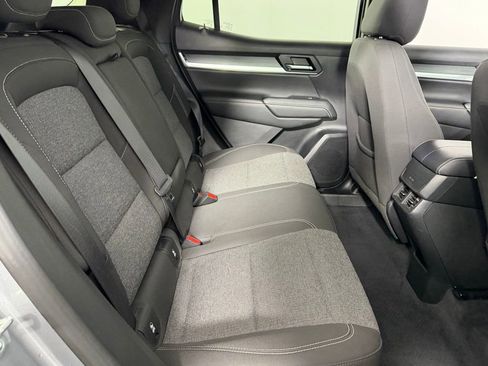 Used 2025 GMC Terrain Elevation image 29