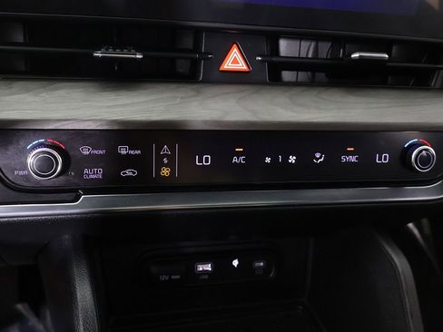 Used 2024 Kia Sportage X-Line w/ X-Line Premium Package image 51