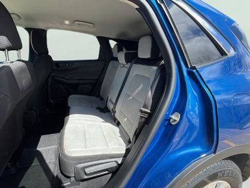 Certified 2023 Ford Escape Active FWD image 17