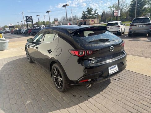 New 2026 MAZDA MAZDA3 Hatchback w/Premium Plus Pkg AWD/4WD image 6