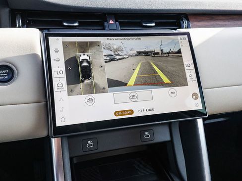 Used 2024 Land Rover Discovery Sport S image 35